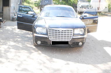 Седан Chrysler 300C 2008 в Песчанке