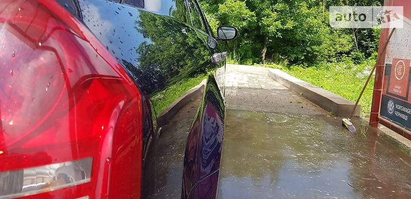 Седан Chrysler 300C 2005 в Кельменцях