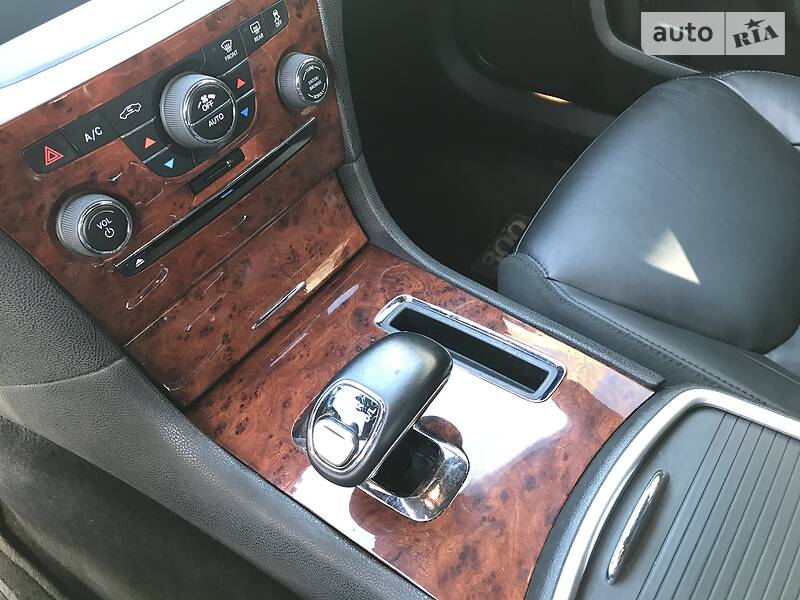 Седан Chrysler 300C 2014 в Одесі