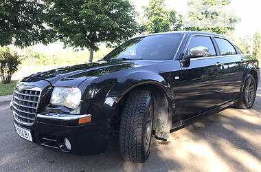 Седан Chrysler 300C 2005 в Киеве