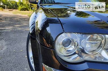 Седан Chrysler 300C 2006 в 