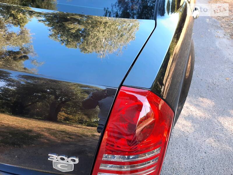 Седан Chrysler 300C 2006 в Смілі фото 8 Седан Chrysler 300C 2006 в Смілі