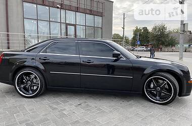 Седан Chrysler 300C 2006 в Звягелі