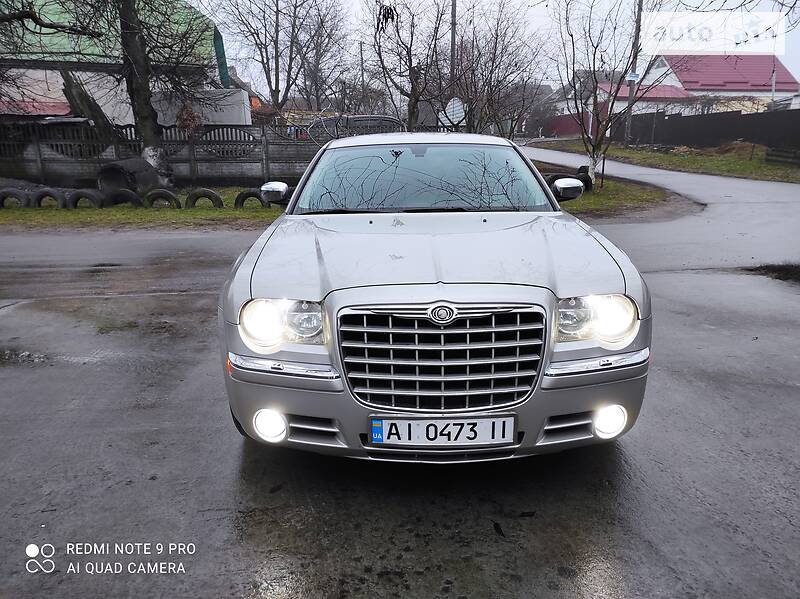 Універсал Chrysler 300C 2008 в Березані