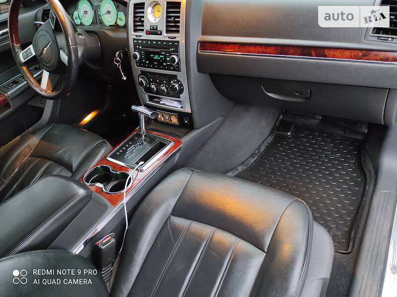 Універсал Chrysler 300C 2008 в Березані