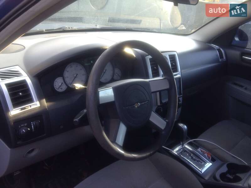 Седан Chrysler 300C 2007 в Харькове