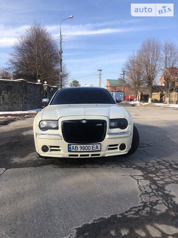 Седан Chrysler 300C 2005 в Вінниці
