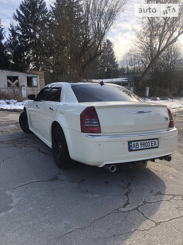 Седан Chrysler 300C 2005 в Вінниці