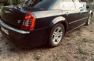 Седан Chrysler 300C 2005 в Києві