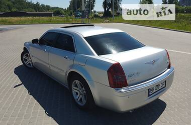 Седан Chrysler 300C 2006 в Львове