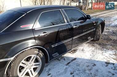 Седан Chrysler 300C 2005 в 
