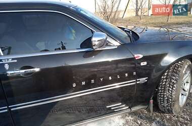 Седан Chrysler 300C 2005 в 