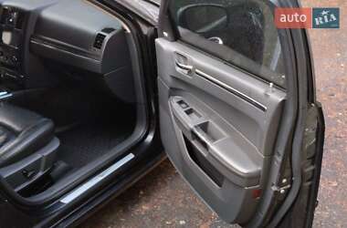 Седан Chrysler 300C 2008 в 