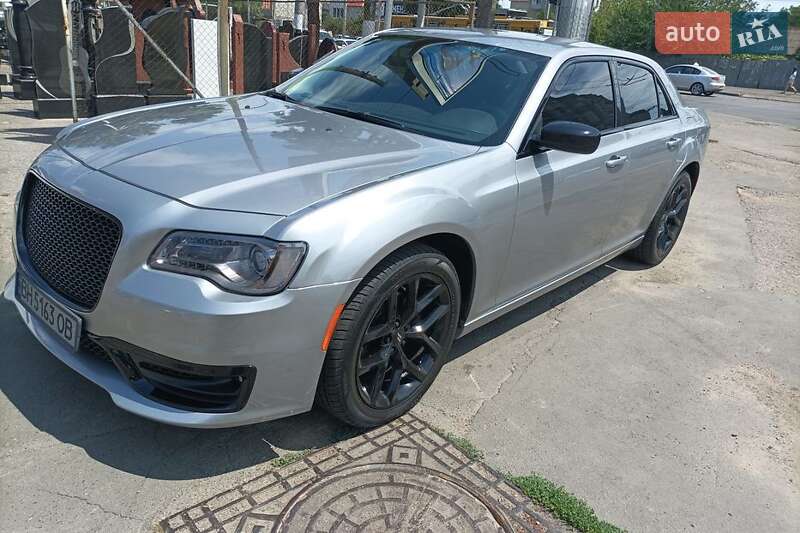 Chrysler 300C 2016