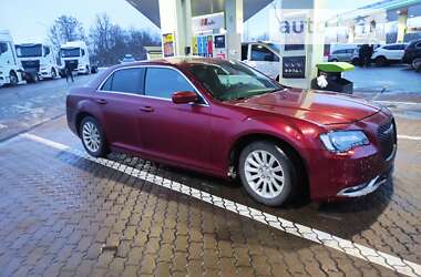 Седан Chrysler 300C 2014 в Харькове