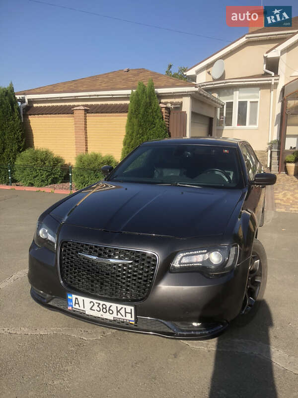 Chrysler 300C 2016