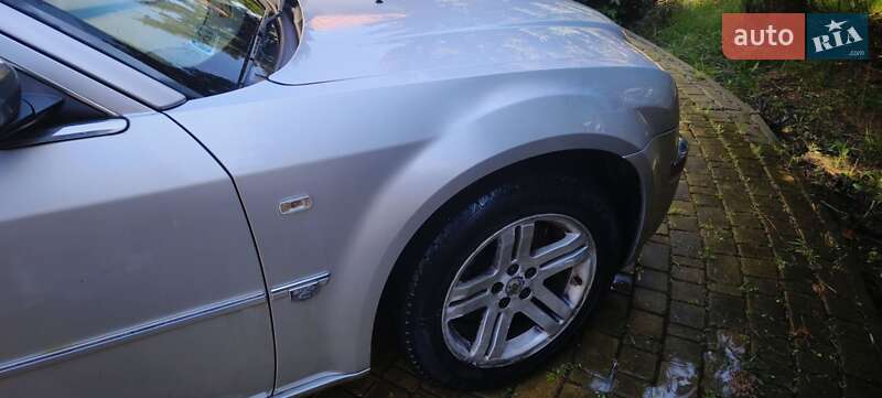 Позашляховик / Кросовер Chrysler 300C 2004 в Одесі