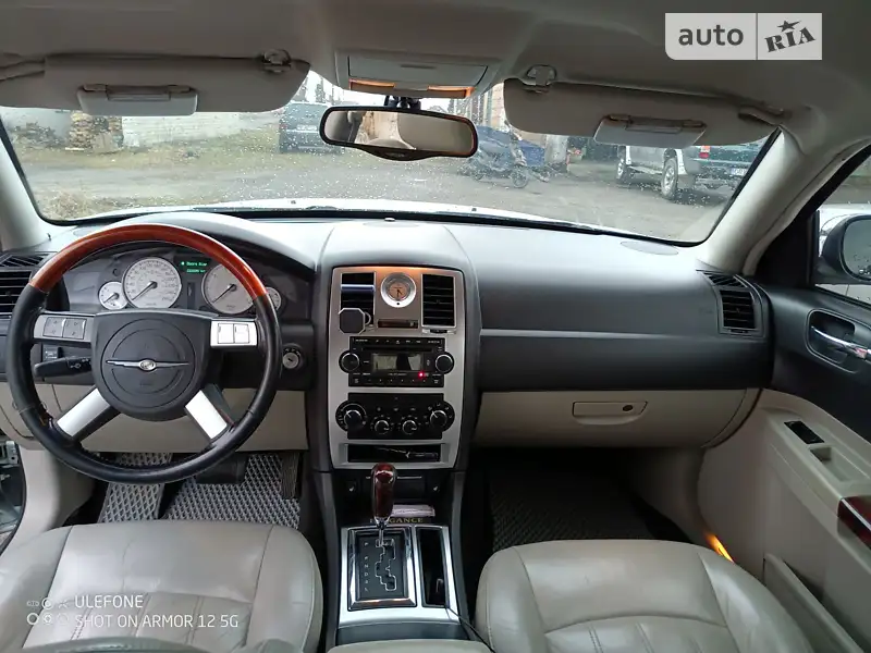 Chrysler 300C 2004 VIN 1C3AAB3G25H142658 фото оголошення 7 з 33