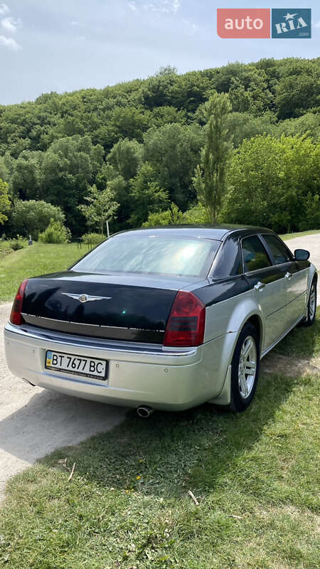Седан Chrysler 300C 2005 в Хмельницком