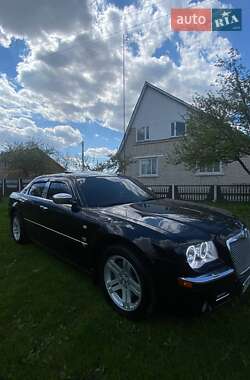 Седан Chrysler 300C 2005 в 