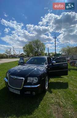 Седан Chrysler 300C 2005 в 