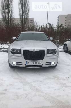 Седан Chrysler 300C 2006 в Ивано-Франковске