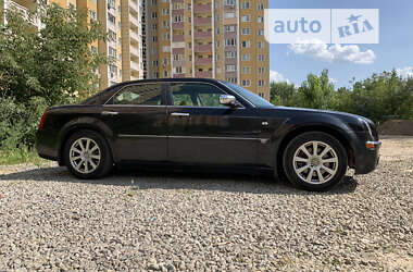 Седан Chrysler 300C 2005 в Киеве