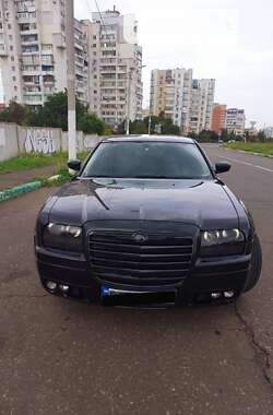 Седан Chrysler 300C 2004 в Черноморске