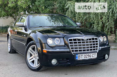 Седан Chrysler 300C 2005 в Миколаєві