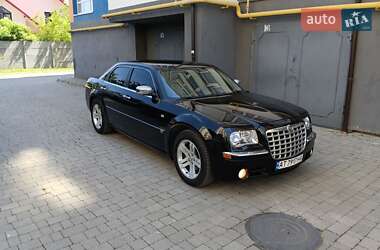 Седан Chrysler 300C 2006 в 