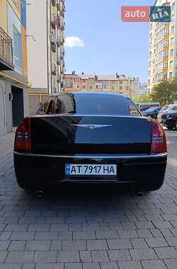 Седан Chrysler 300C 2006 в 