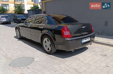 Седан Chrysler 300C 2006 в 