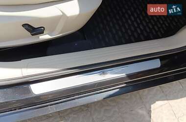Седан Chrysler 300C 2006 в 