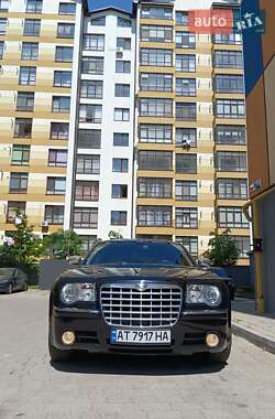 Седан Chrysler 300C 2006 в 