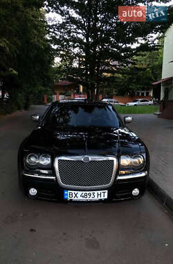 Седан Chrysler 300C 2005 в Хмельницькому