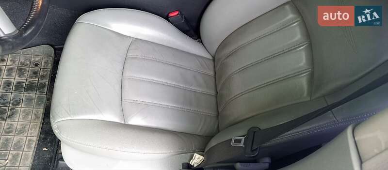 Седан Chrysler 300C 2006 в Броварах