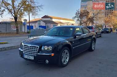 Седан Chrysler 300C 2005 в Миколаєві