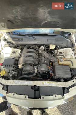 Кабриолет Chrysler 300C 2007 в 
