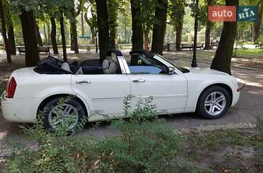Кабриолет Chrysler 300C 2007 в 