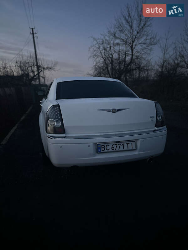 Хэтчбек Chrysler 300C 2005 в Жмеринке