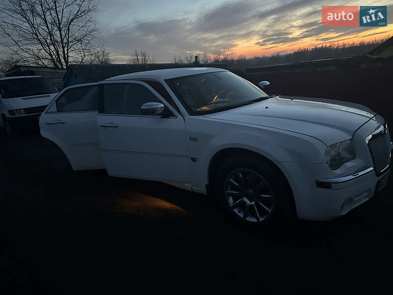 Хэтчбек Chrysler 300C 2005 в Жмеринке