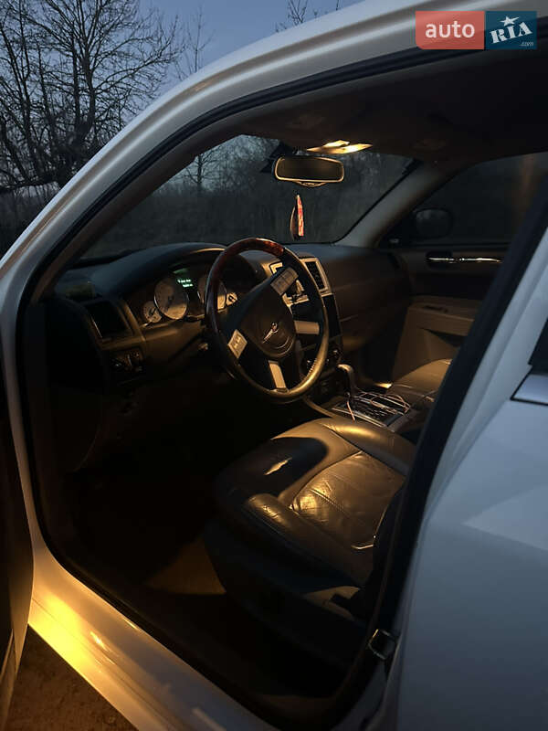 Хэтчбек Chrysler 300C 2005 в Жмеринке