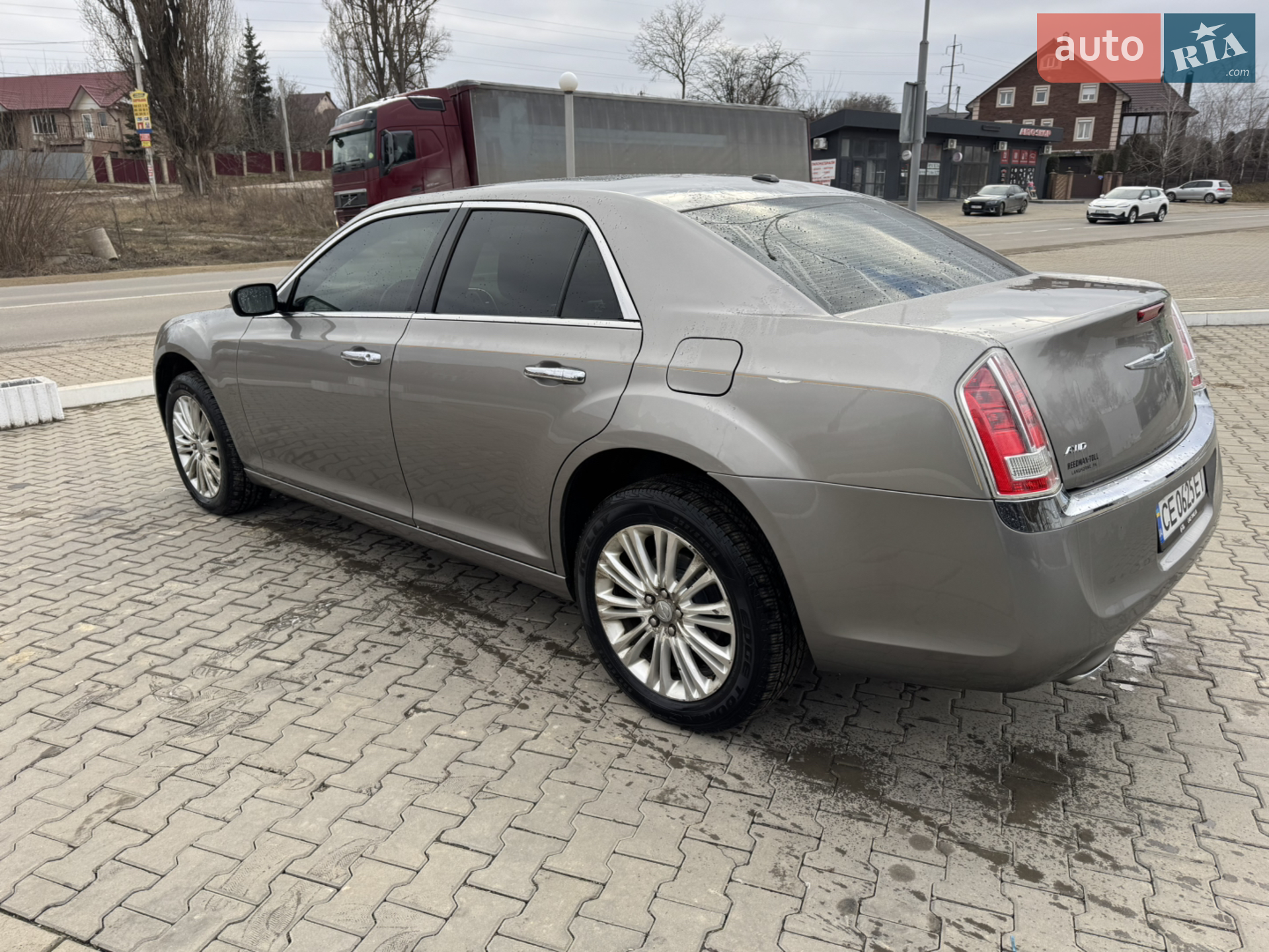 2014 Chrysler 300C - мініатюра 5