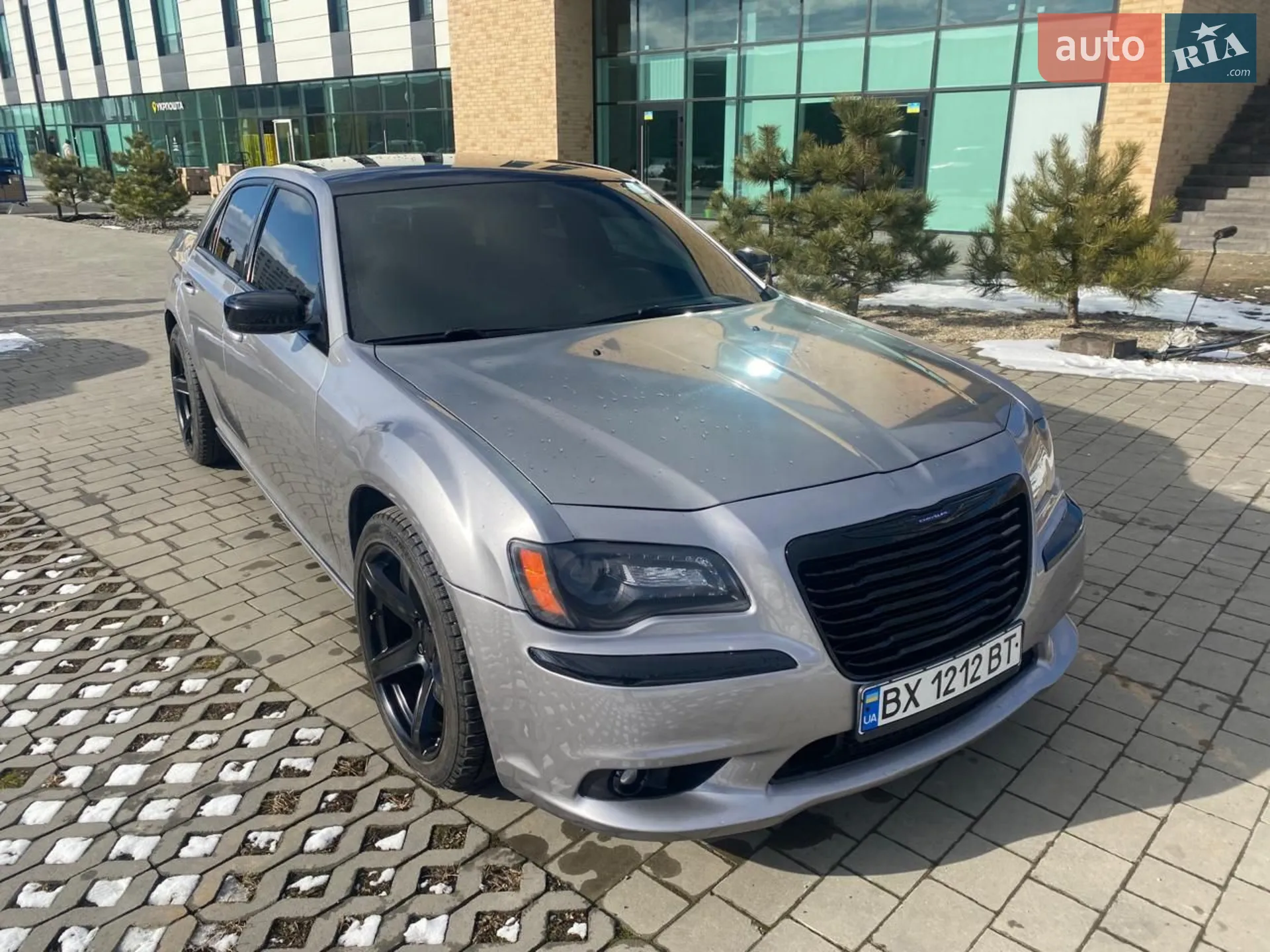 2012 Chrysler 300C - мініатюра 9