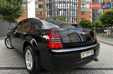 Седан Chrysler 300C 2006 в Ивано-Франковске