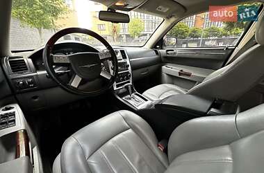 Седан Chrysler 300C 2006 в Ивано-Франковске