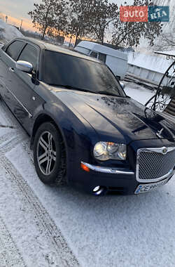 Седан Chrysler 300C 2005 в 