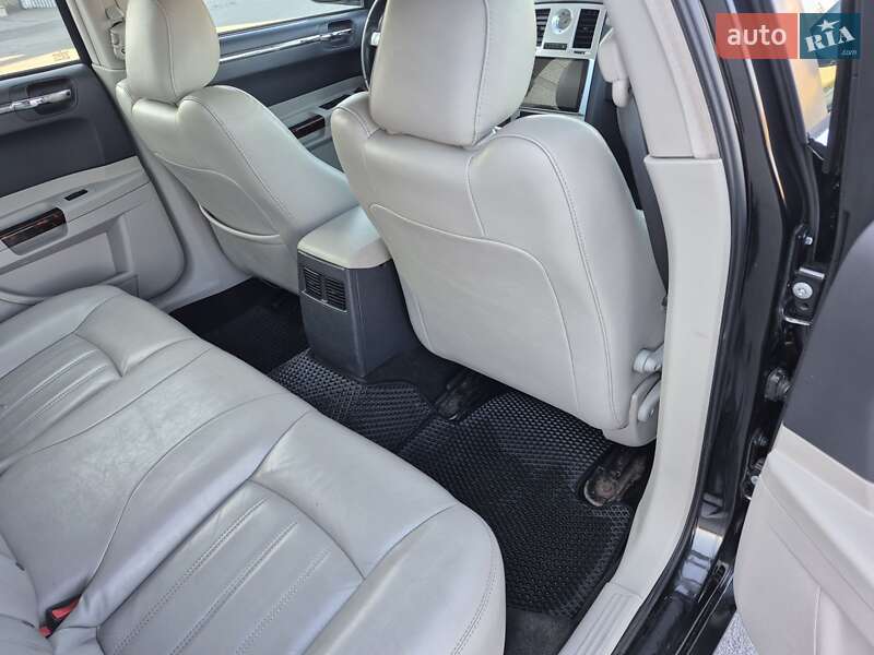 Седан Chrysler 300C 2005 в Херсоні