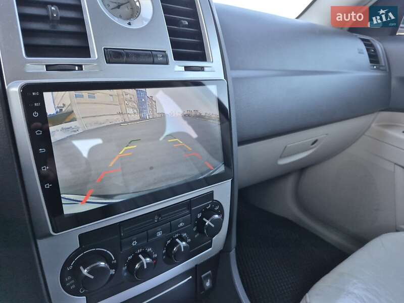 Седан Chrysler 300C 2005 в Херсоні