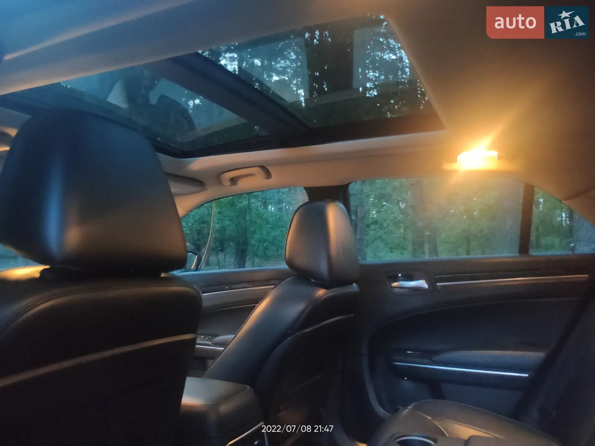 2016 Chrysler 300C - мініатюра 9